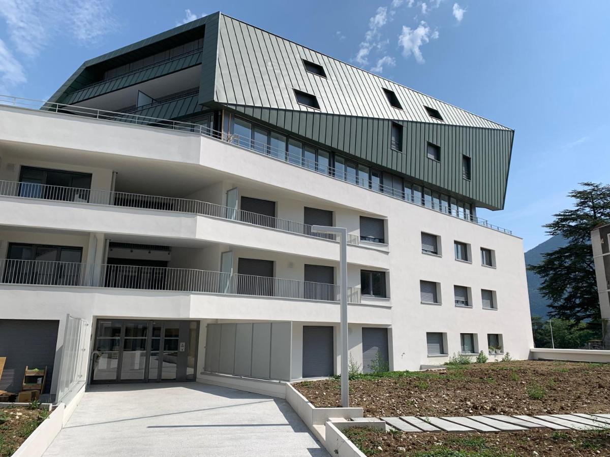 Rayan 4 Etoiles - Proche Lac & Vieille Ville, Garage Prive, Secteur Recherche アヌシー エクステリア 写真